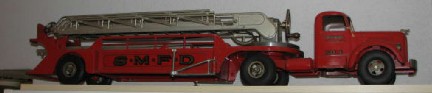 Smith Miller l mack
        fire truck