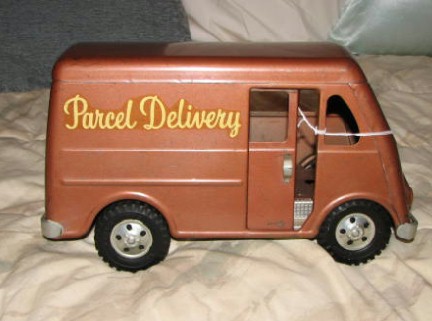 Tonka parcel
      delivery truck