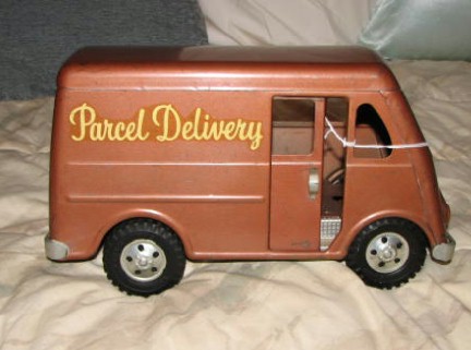 Tonka parcel
      delivery truck